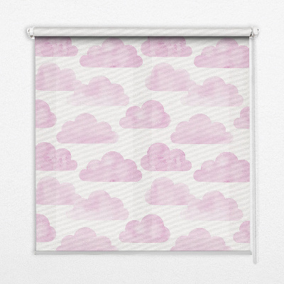 Store fenêtre intérieur avec nuages roses