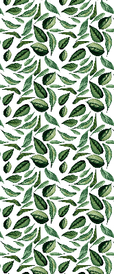 Store fenêtre intérieur feuilles tombant des arbres