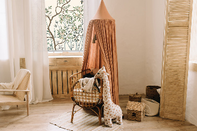Store fenêtre intérieur avec motif d'oiseaux sur un arbre