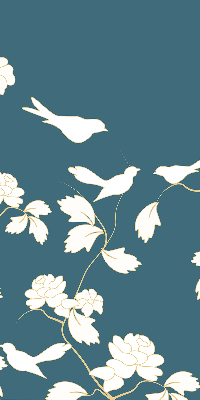 Store occultant fenêtre avec oiseaux blancs sur des fleurs blanches