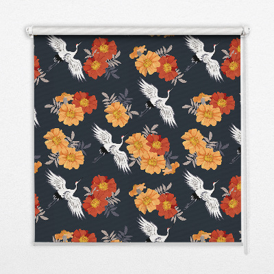 Store occultant fenetre fleurs et grues