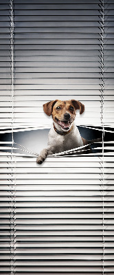 Chien pour fenêtre intérieure