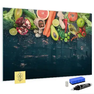 Tableau magnétique avec feutre motif légumes sur la table