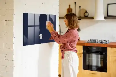 Tableau magnétique avec feutre en couleur bleu marine très foncé