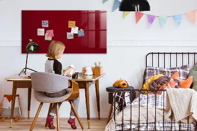 Tableau magnétique avec feutre de couleur bordeaux