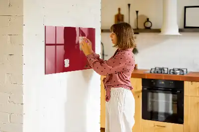 Tableau magnétique effaçable à sec de couleur rouge