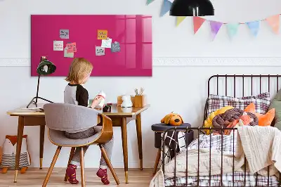 Tableau magnétique avec feutre couleur rose intense