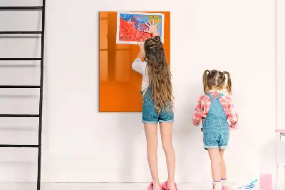 Tableau magnétique effaçable à sec de couleur orange