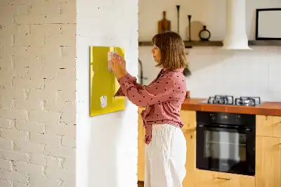 Tableau magnétique effaçable à sec de couleur jaune clair