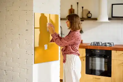 Tableau magnétique effaçable à sec de couleur jaune or