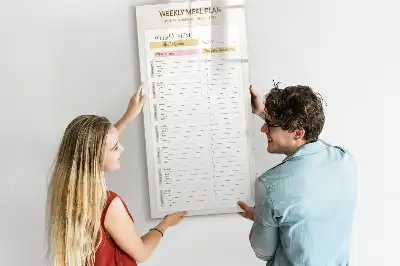 Tableau magnétique effaçable à sec pour le programme de repas hebdomadaire