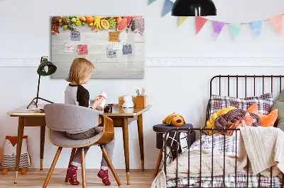 Tableau magnétique à dessiner motif fruits sur la table