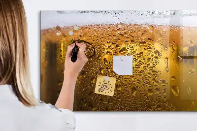 Tableau magnétique pour dessiner en forme de chope de bière