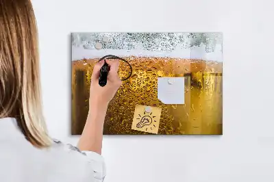 Tableau magnétique pour dessiner en forme de chope de bière