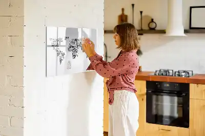 Tableau magnétique à dessiner modèle continents en lettres