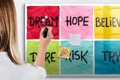 Tableau magnétique pour dessiner inspiré par l'imagination