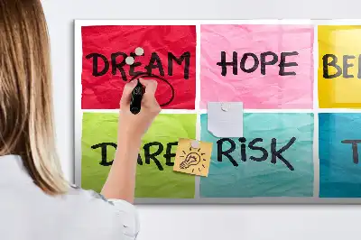 Tableau magnétique pour dessiner inspiré par l'imagination