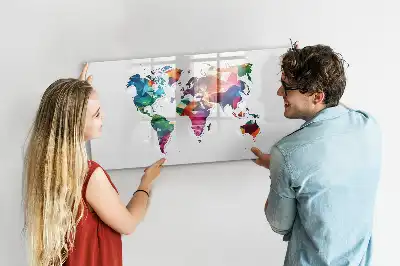 Tableau magnétique pour dessiner carte du monde avec motif triangles
