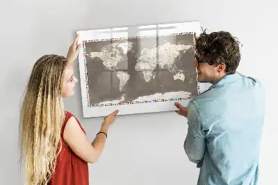 Tableau magnétique pour dessiner carte du monde brune