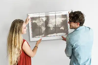 Tableau magnétique pour dessiner carte du monde brune
