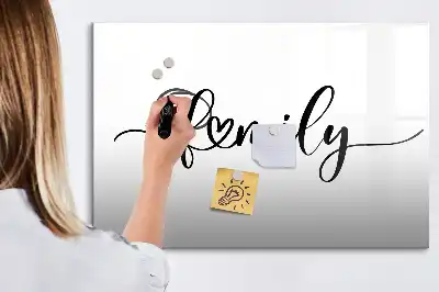 Tableau magnétique pour dessiner modèle texte famille