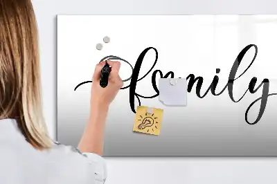 Tableau magnétique pour dessiner modèle texte famille