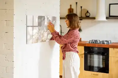 Tableau magnétique à dessiner modèle petites fleurs blanches