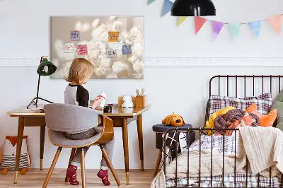 Tableau magnétique à dessiner modèle petites fleurs blanches