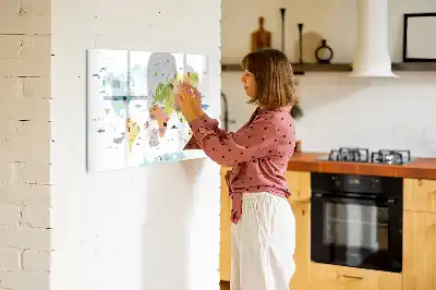 Tableau magnétique à dessiner carte du monde des animaux
