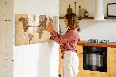 Carte du monde magnétique style ancien avec tableau pour dessiner