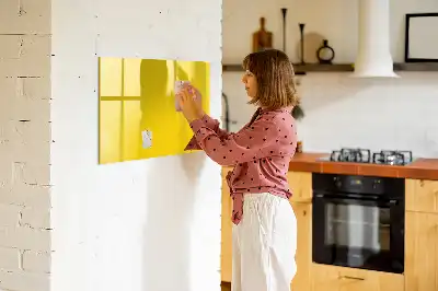 Tableau magnétique à dessiner de couleur jaune clair