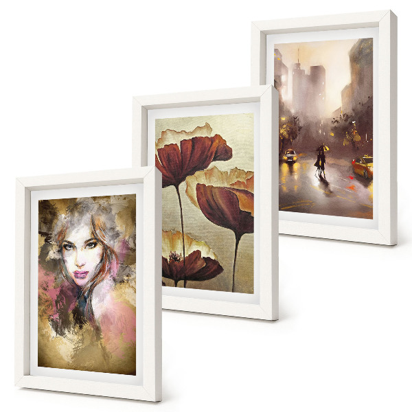 Mur de cadres Portrait abstrait d'une femme, de fleurs et d'une ville sous la pluie.
