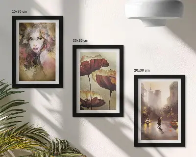 Mur de cadres portrait abstrait d'une femme avec des fleurs et une ville sous la pluie