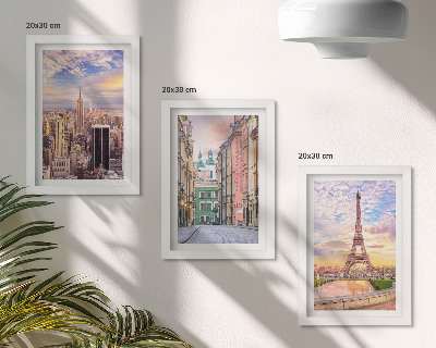 Ensemble de 3 tableaux Vue des villes de New York, Paris et Varsovie au crépuscule
