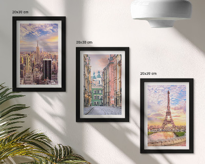 Ensemble de 3 tableaux Vue des villes de New York, Paris et Varsovie au crépuscule