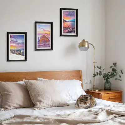 Lot de 3 tableaux représentant un paysage de montagne hivernal avec un quai sur le lac