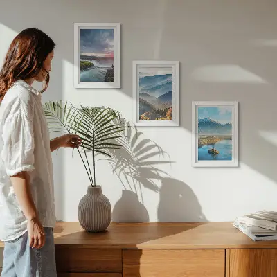 Ensemble de 3 tableaux représentant des paysages de montagne et des cascades