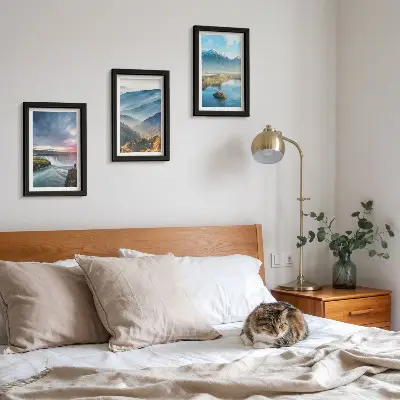 Ensemble de 3 tableaux représentant des paysages de montagne et des cascades