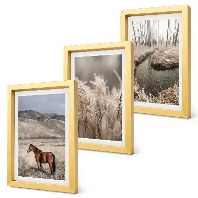 Ensemble de 3 tableaux représentant des chevaux dans un paysage enneigé avec ruisseau