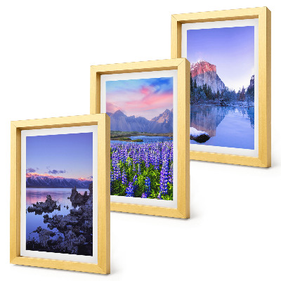 Mur de cadres Paysages de montagne avec eau, ciel et un champ de fleurs