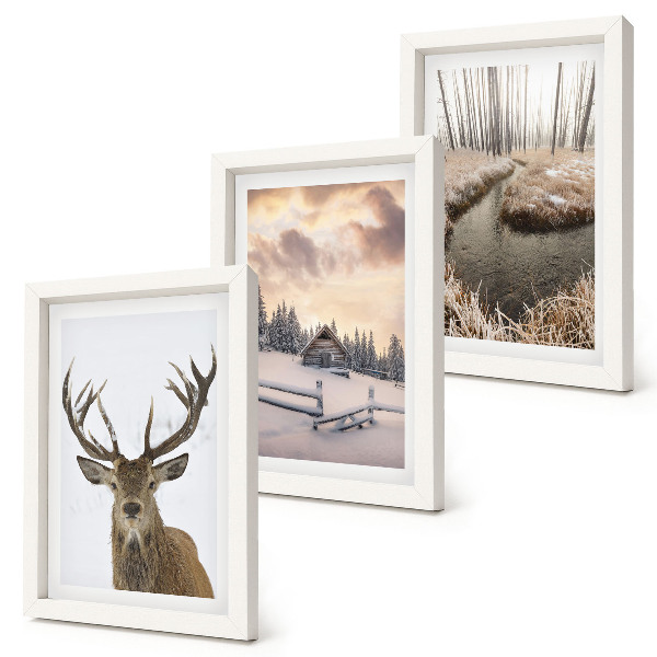 Ensemble de 3 tableaux Paysage d'hiver avec une cabane à cerfs et un ruisseau