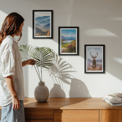 Lot de 3 tableaux Paysages de montagne avec un lac et des cerfs dans la nature