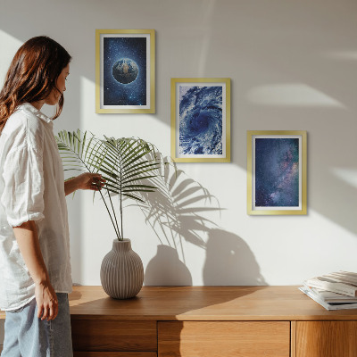 Ensemble de 3 tableaux La Terre dans l'espace, tempête et galaxie d'étoiles
