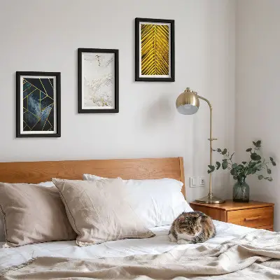 Mur de cadres à motifs géométriques modernes et végétaux naturels