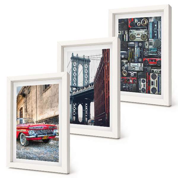 Lot de 3 tableaux Une vieille voiture dans la rue près du pont de Brooklyn et du matériel audio rétro