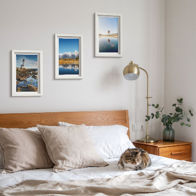 Ensemble de 3 tableaux Vue sur la nature avec un phare, des montagnes, un lac et une montgolfière