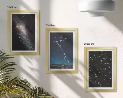 Ensemble de 3 tableaux paysages spatiaux avec la constellation des Poissons et des galaxies