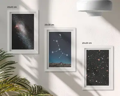 Lot de 3 tableaux représentant la vue de la galaxie de la constellation de la Vierge dans l'univers