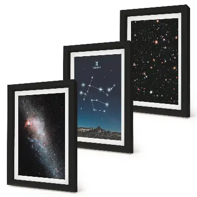 Mur de cadres représentant le signe astrologique des Gémeaux dans une galaxie étoilée