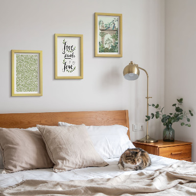 Lot de 3 tableaux Feuilles vertes, inscriptions et plantes exotiques dans l'architecture